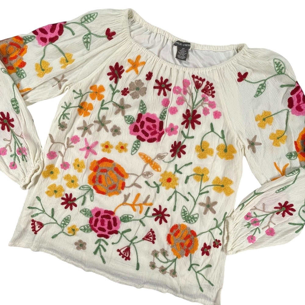 Chelsea & Theodore Cream Floral Blouse XS Loop Embroidered Boho Whimsy Romantic